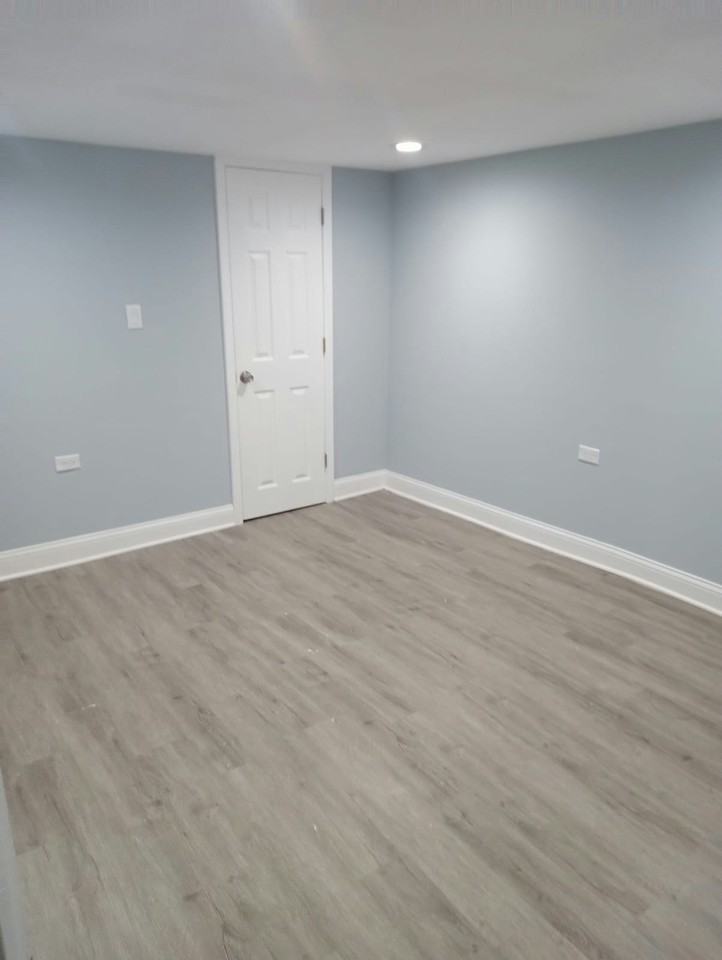 6710 South Parnell Avenue, Unit 2 - Photo 5 of 8