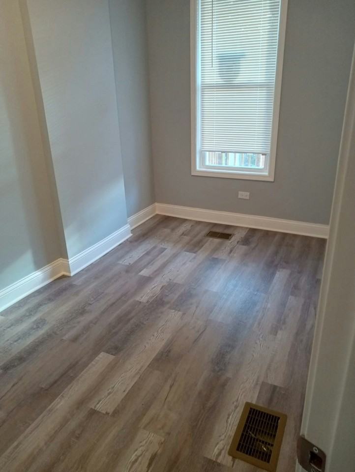 6710 South Parnell Avenue, Unit 2 - Photo 7 of 8