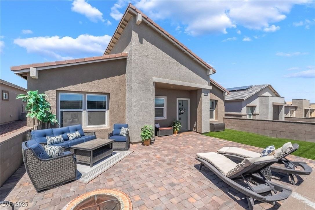 292 Whitney Crest St - Photo 4 of 33