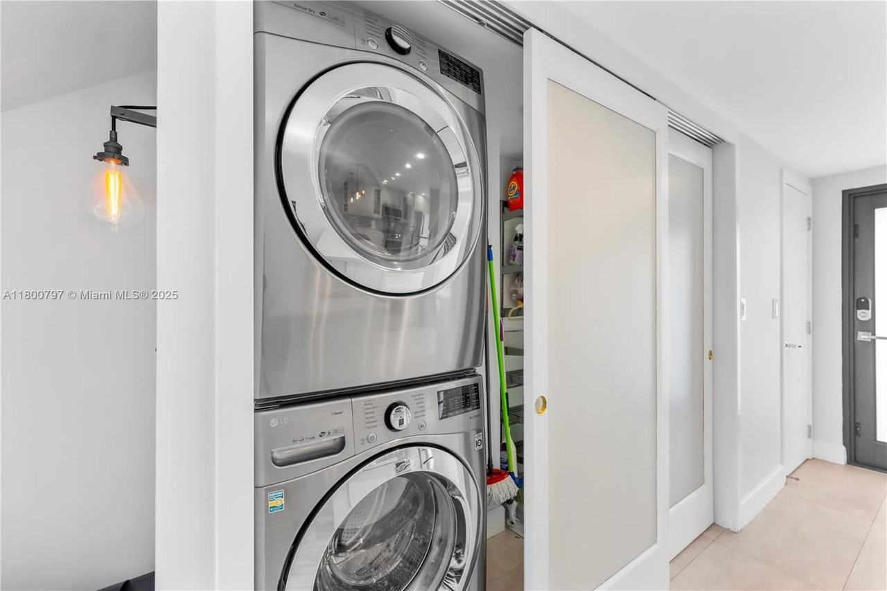 6901 Edgewater Dr #328 - Photo 4 of 8