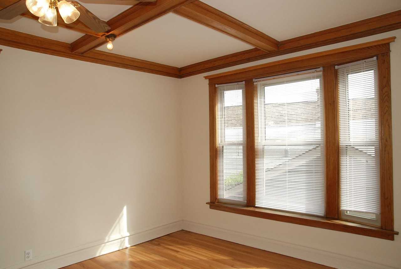 2920 N. Burling - Photo 4 of 37