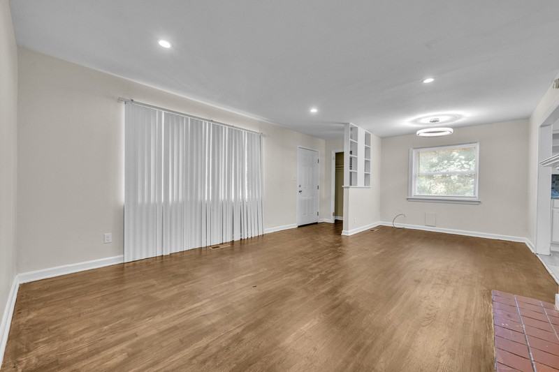 1048 2nd St W - Photo 2 of 13