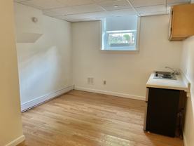 405 Beacon St #A - Photo 1 of 1