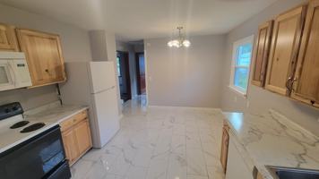 featured image of 521 E Summit St #NA