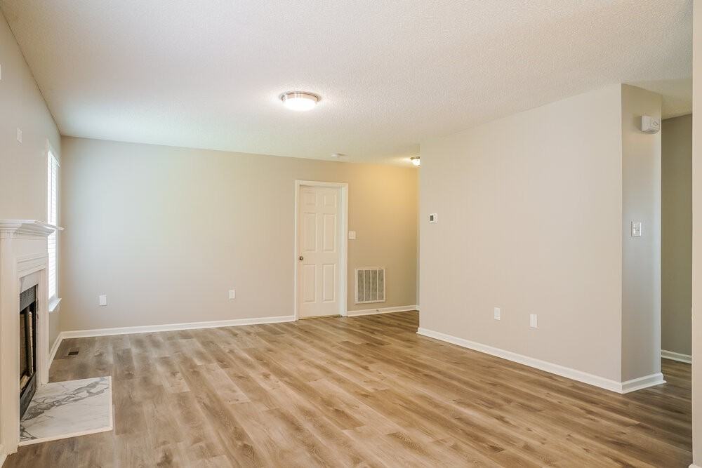 412 Birdsong Way - Photo 4 of 16