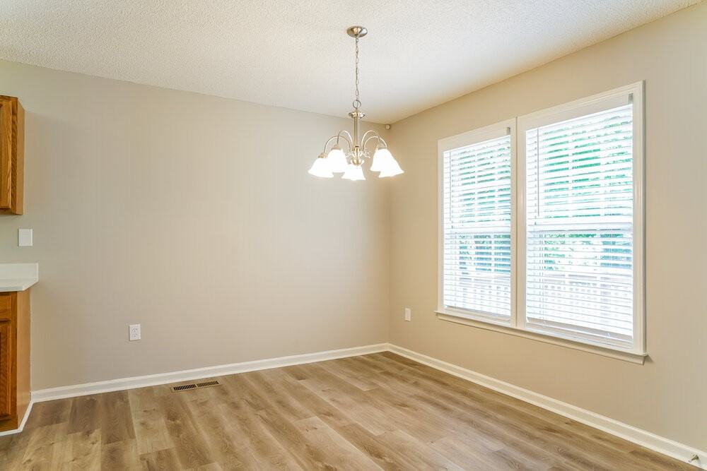412 Birdsong Way - Photo 6 of 16