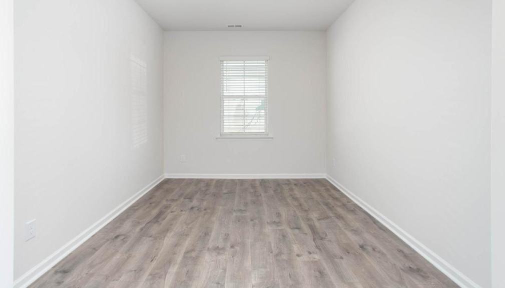 7424 Buckpasser Dr - Photo 2 of 25