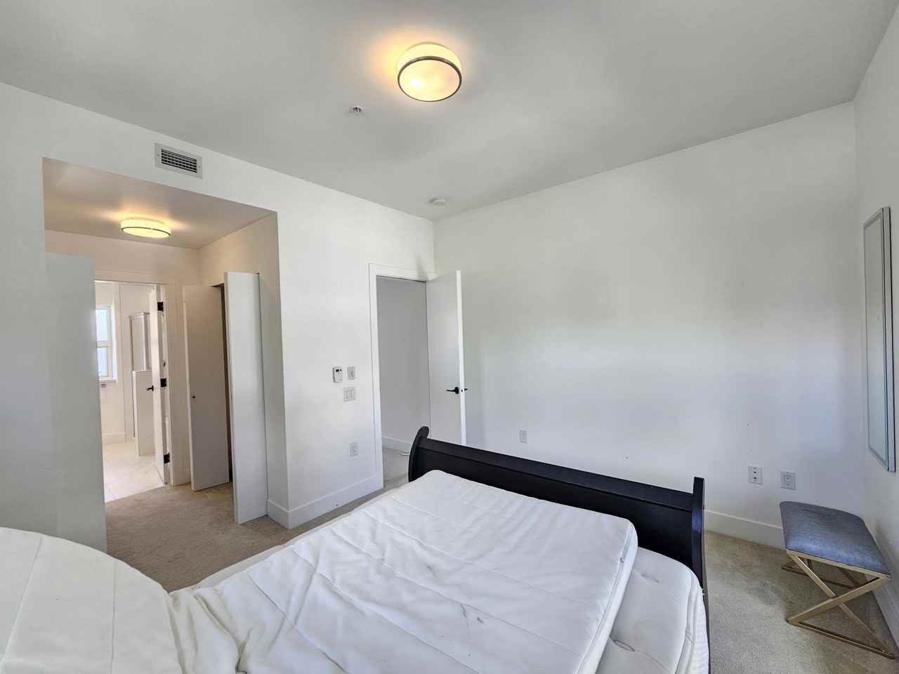 9733 University Crescent - Photo 8