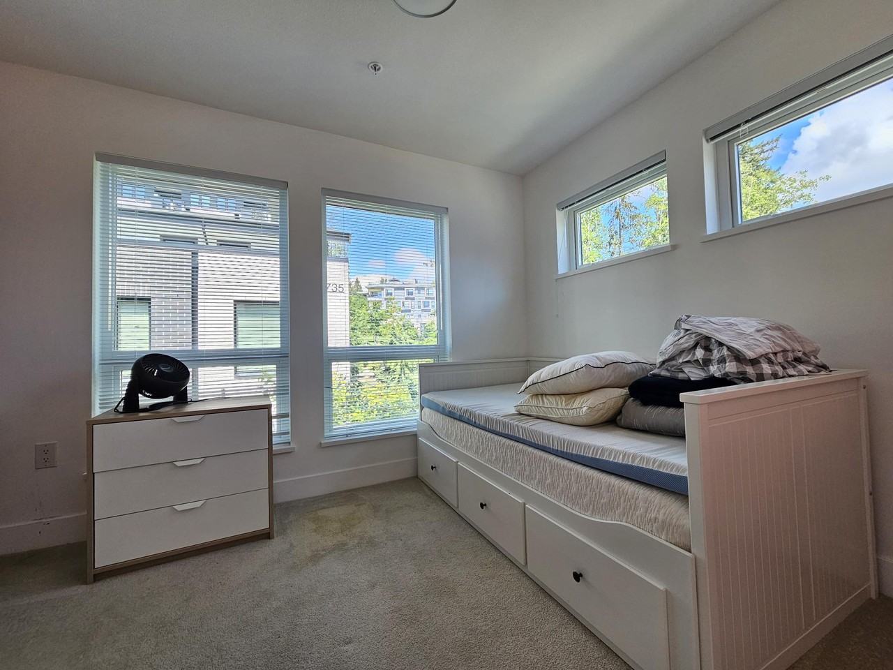 9733 University Crescent - Photo 10