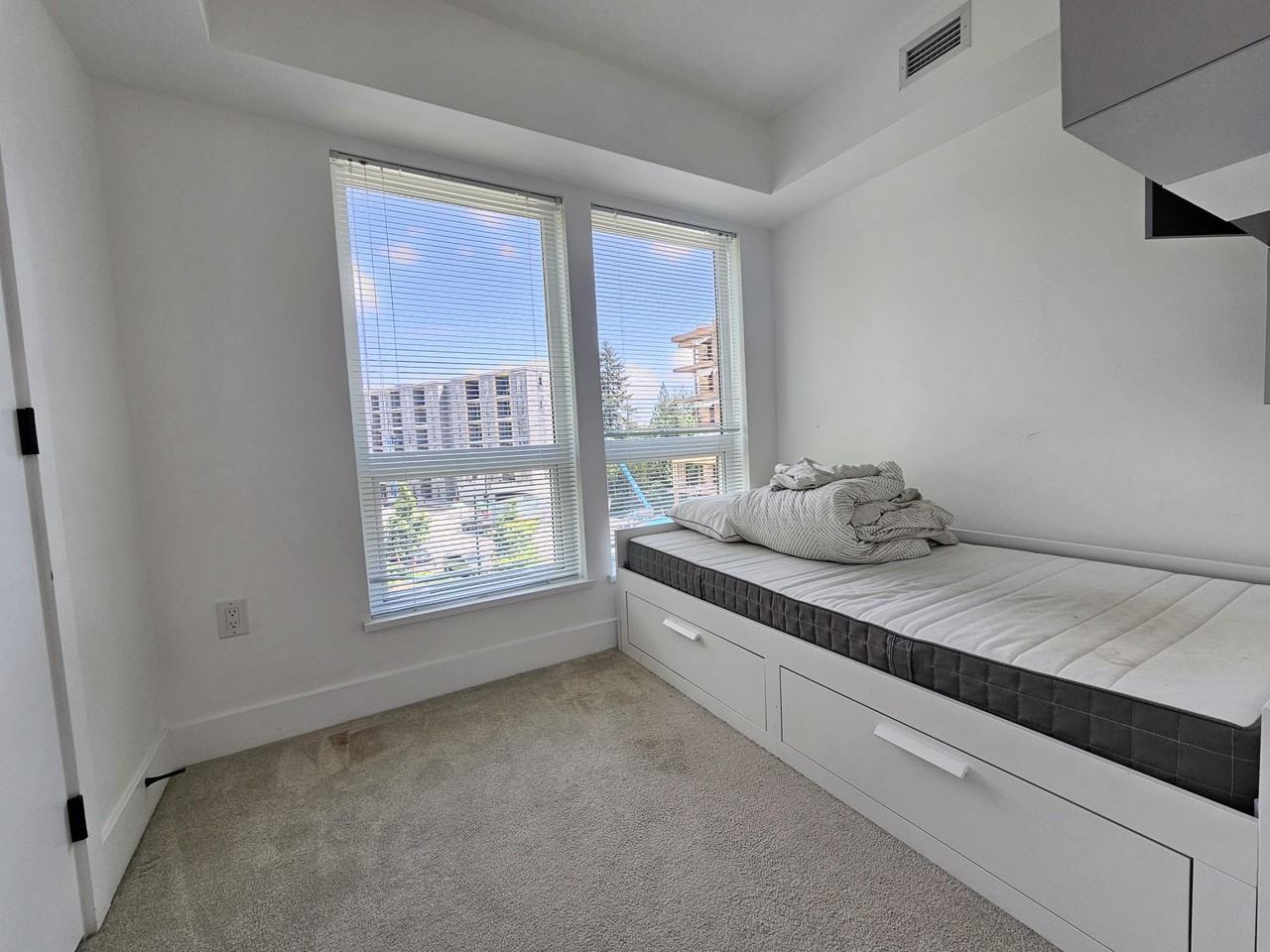 9733 University Crescent - Photo 11