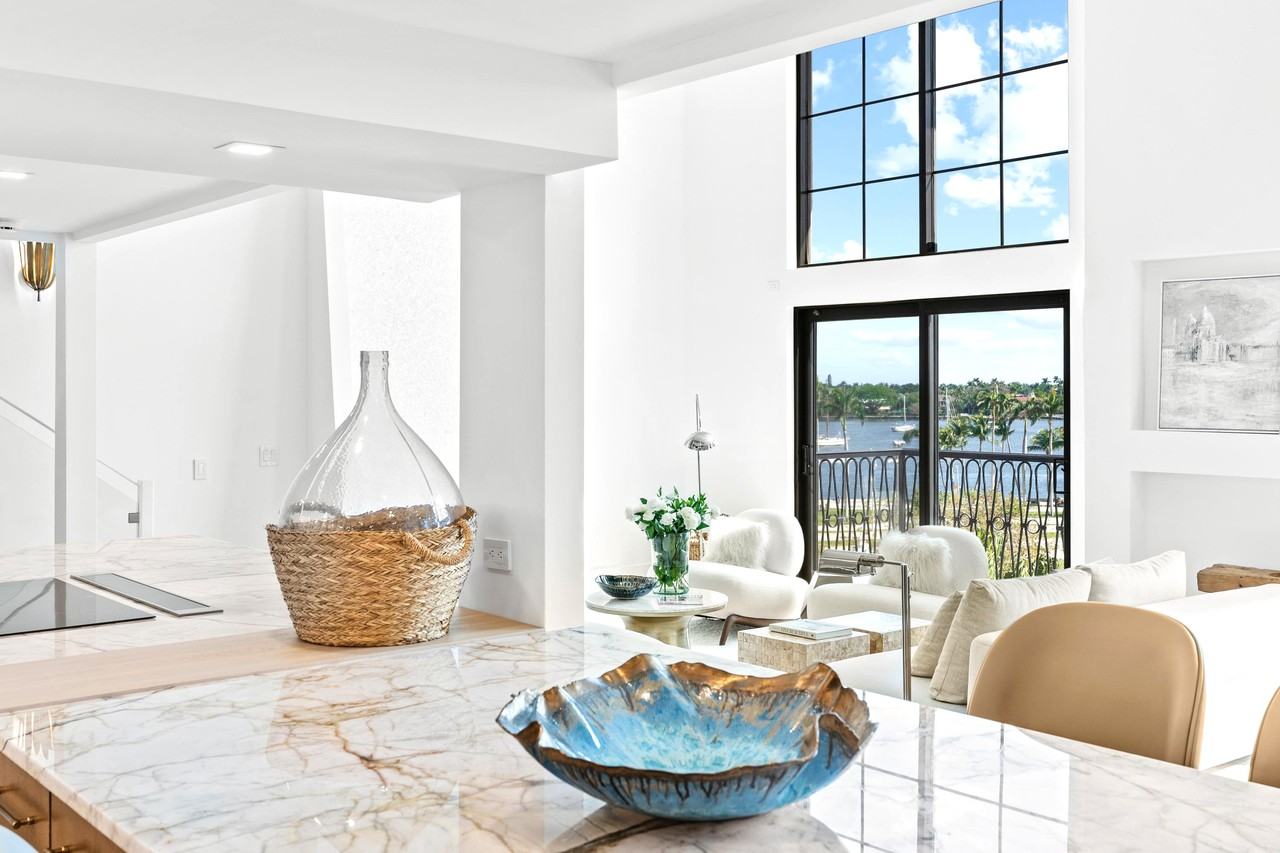 101 North Clematis Street #412 - Photo 4 of 46