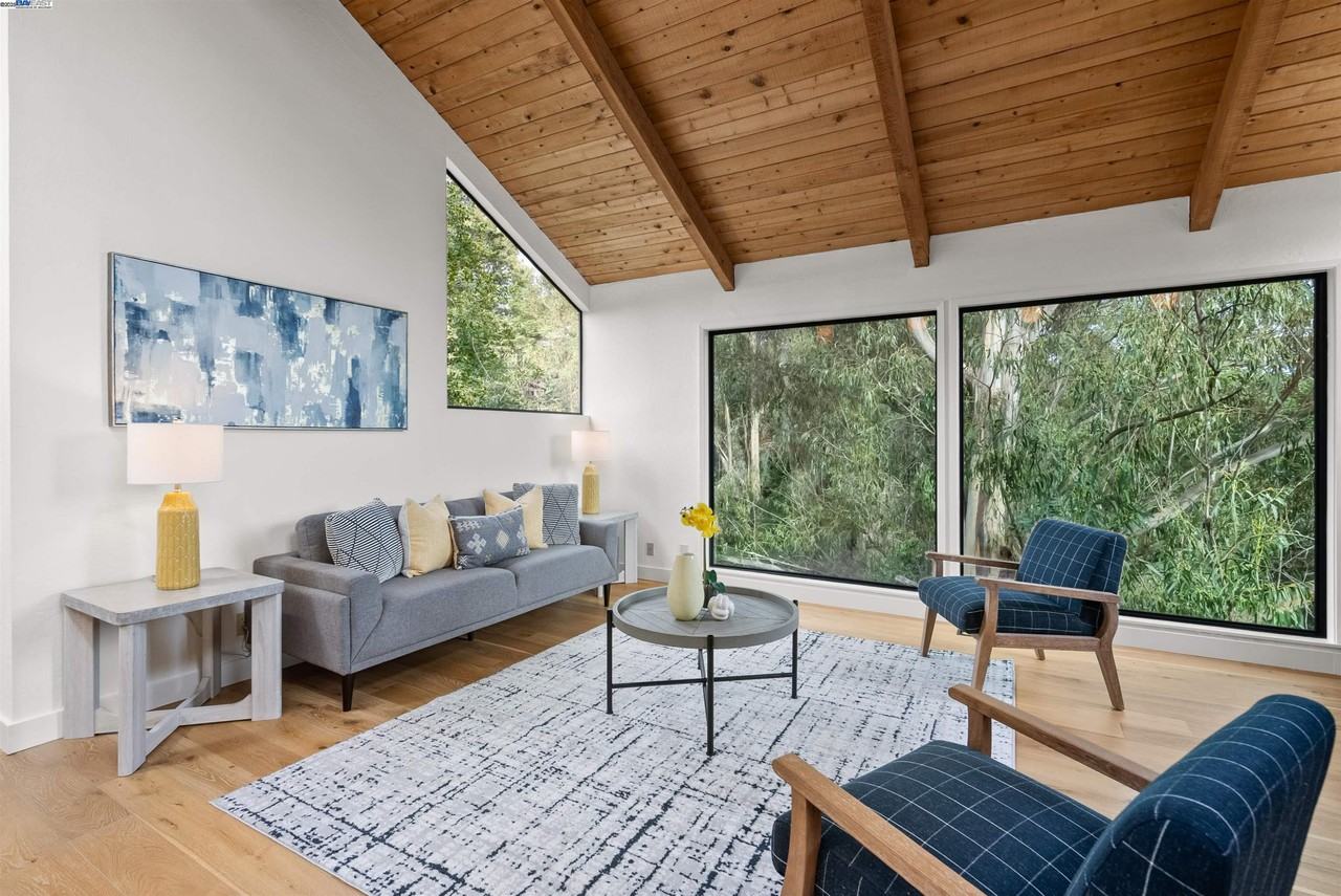 6425 Zinn Dr #6425 - Photo 2 of 42