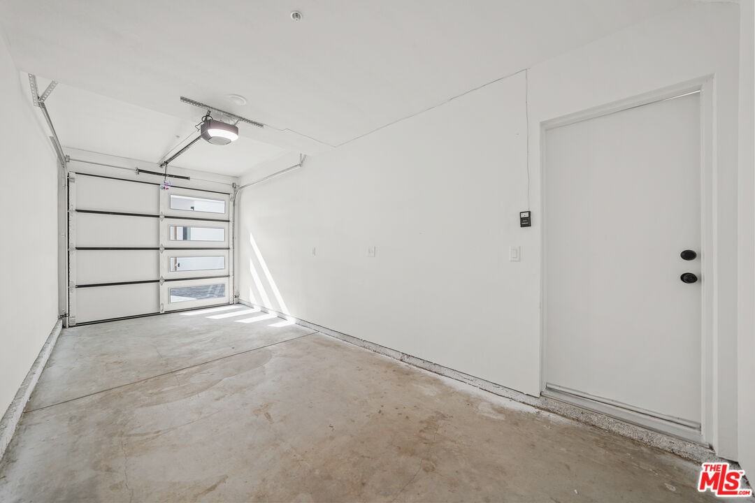 4204 Willimet St #4204 - Photo 3 of 31