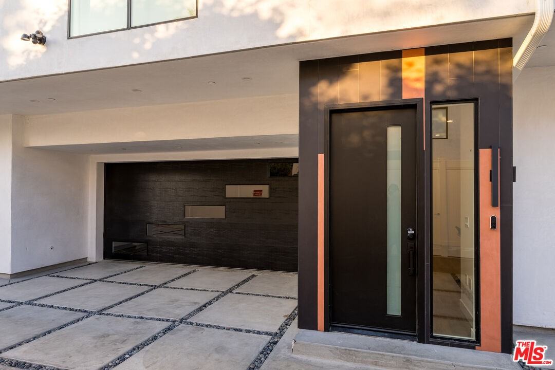 109 N Westlake Ave #109-2 - Photo 3 of 50