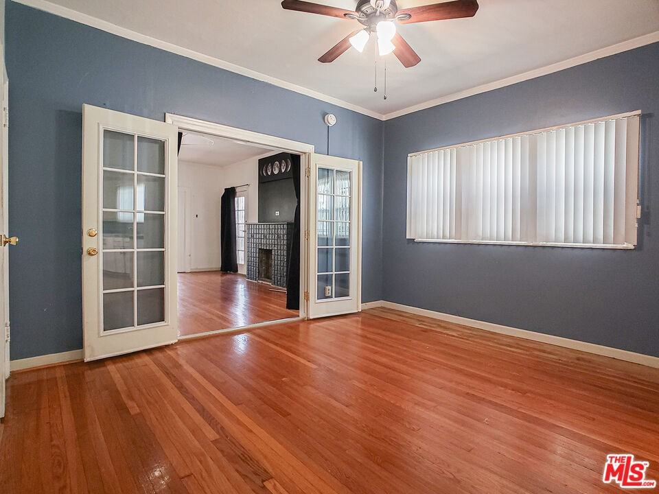 336 S Wilton Pl #336 - Photo 3 of 20