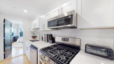 659 South St #3