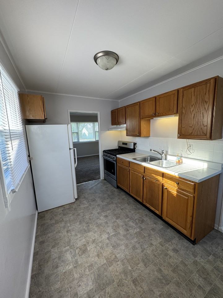 2407 9th Ave Sw #NA - Photo 5 of 33