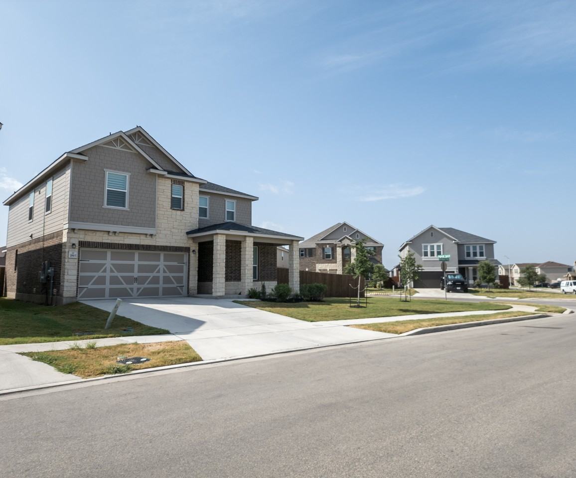 3865 Bentwood Way #NA - Photo 2 of 19