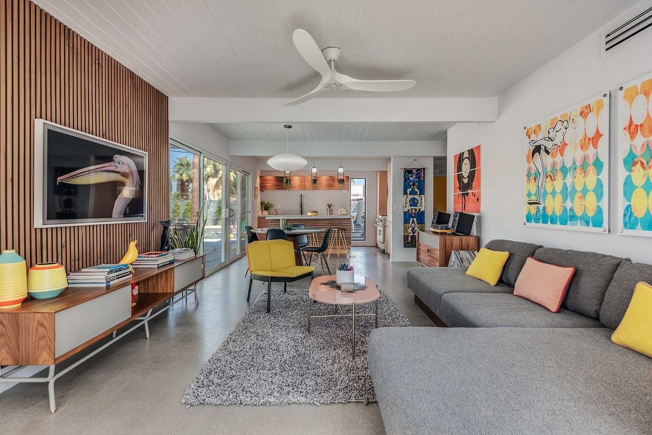 750 E Alexander Way - Photo 2 of 50