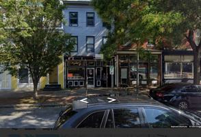 featured image of 403 Walnut St