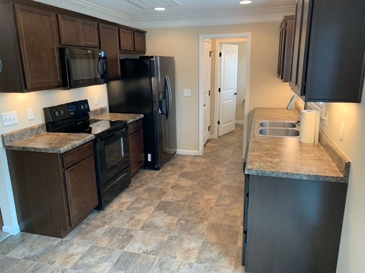 231 Whistlestop Ln - Photo 3 of 18