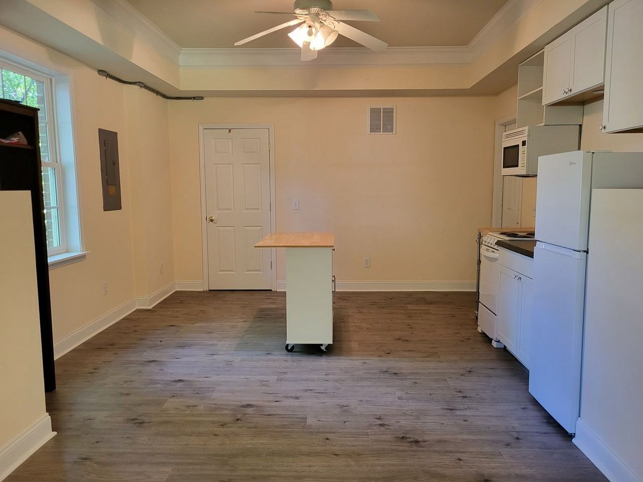 15815 Waldrop Hill Ct - Photo 4 of 12