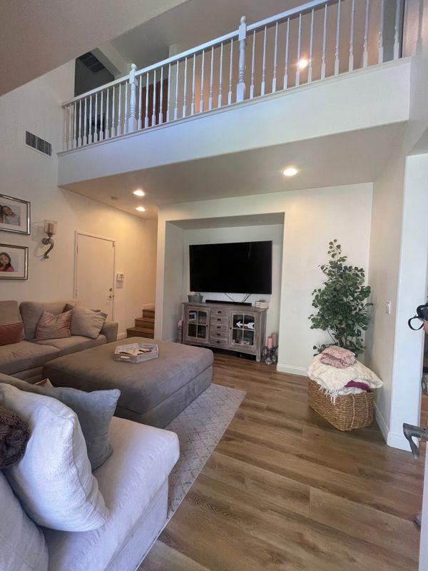 9 Elmhurst St - Photo 3 of 7