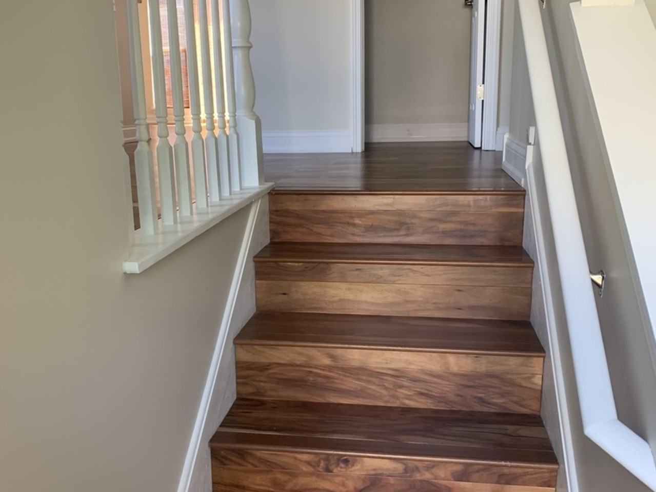 1965 Grandview Pl - Photo 2 of 29