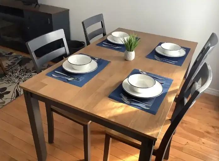 94 Amy Ave - Photo 2 of 8