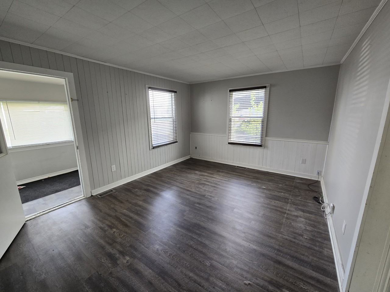 60 Ninth Avenue - Photo 3 of 12