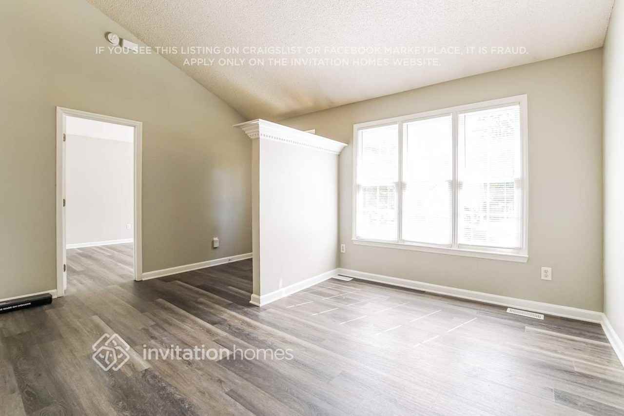 3208 Ferdilah Ln - Photo 4 of 17
