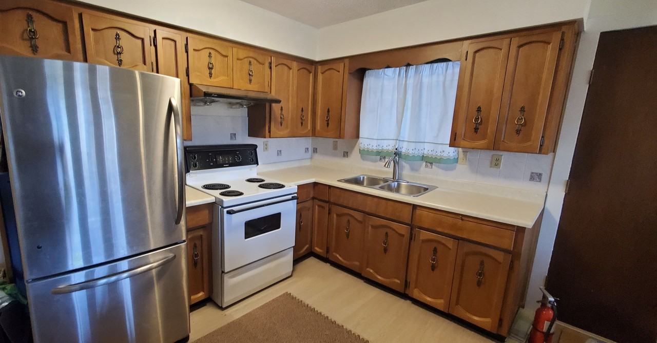 2712 Eton Street - Photo 2 of 6