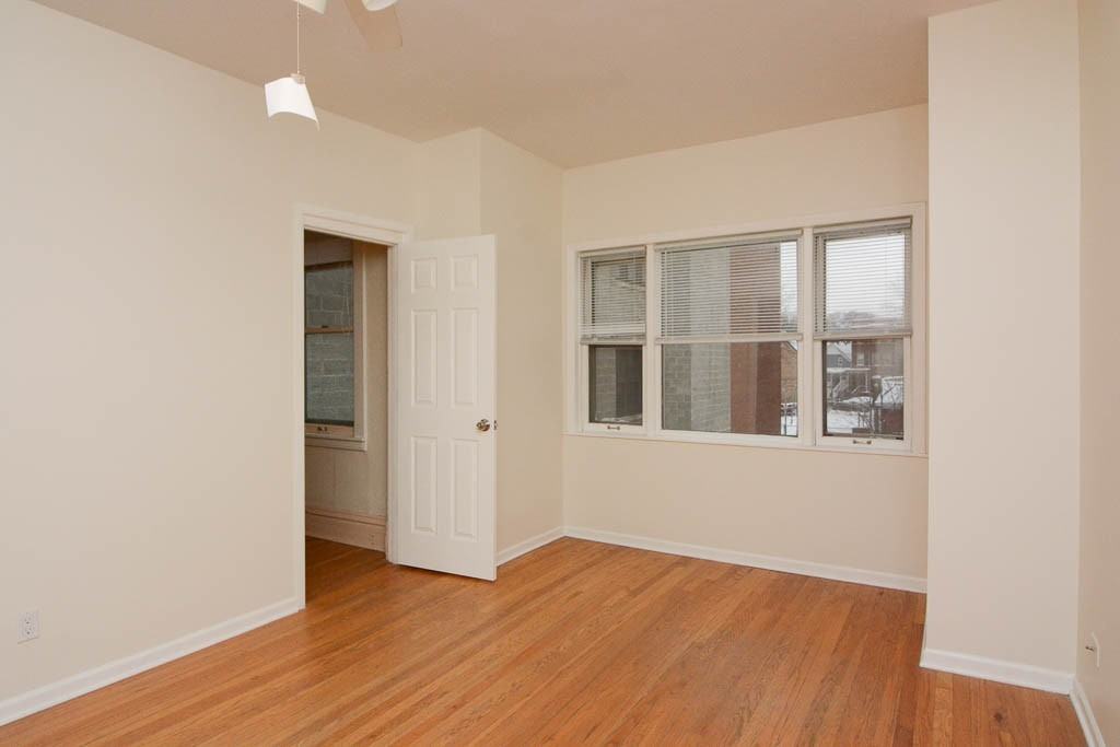 3426 N Lincoln Ave #2 - Photo 7 of 20