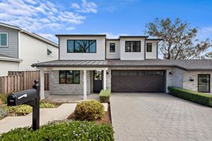 featured image of 21552 Treetop Ln