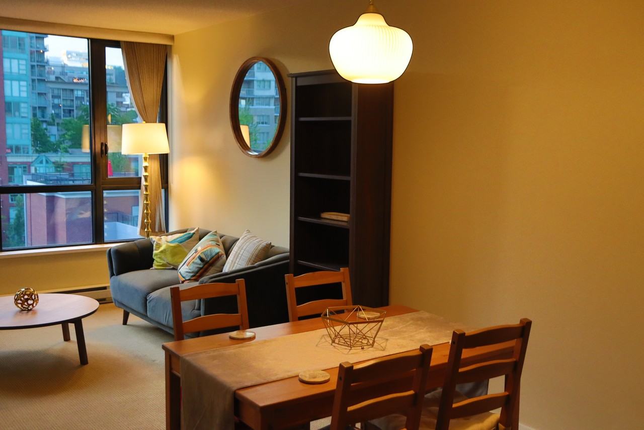 977 Mainland Street - Photo 3 of 12