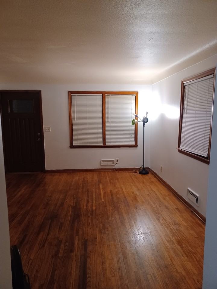 3744 11th Ave S #3746 - Photo 2 of 11