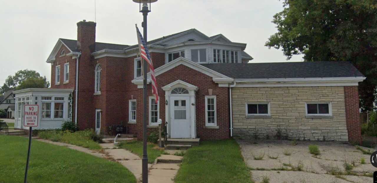 1421 Main St - Photo 3 of 3