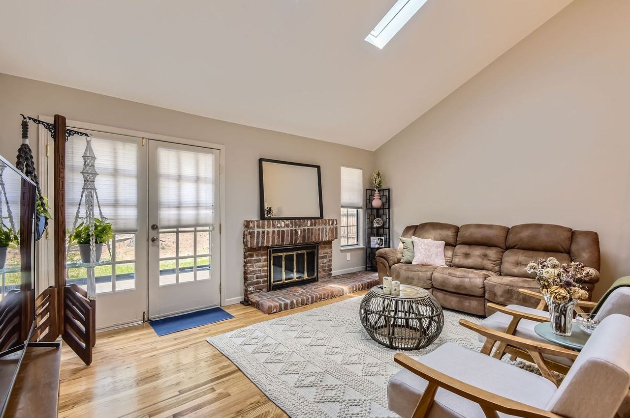 7978 S Trenton St - Photo 2 of 12