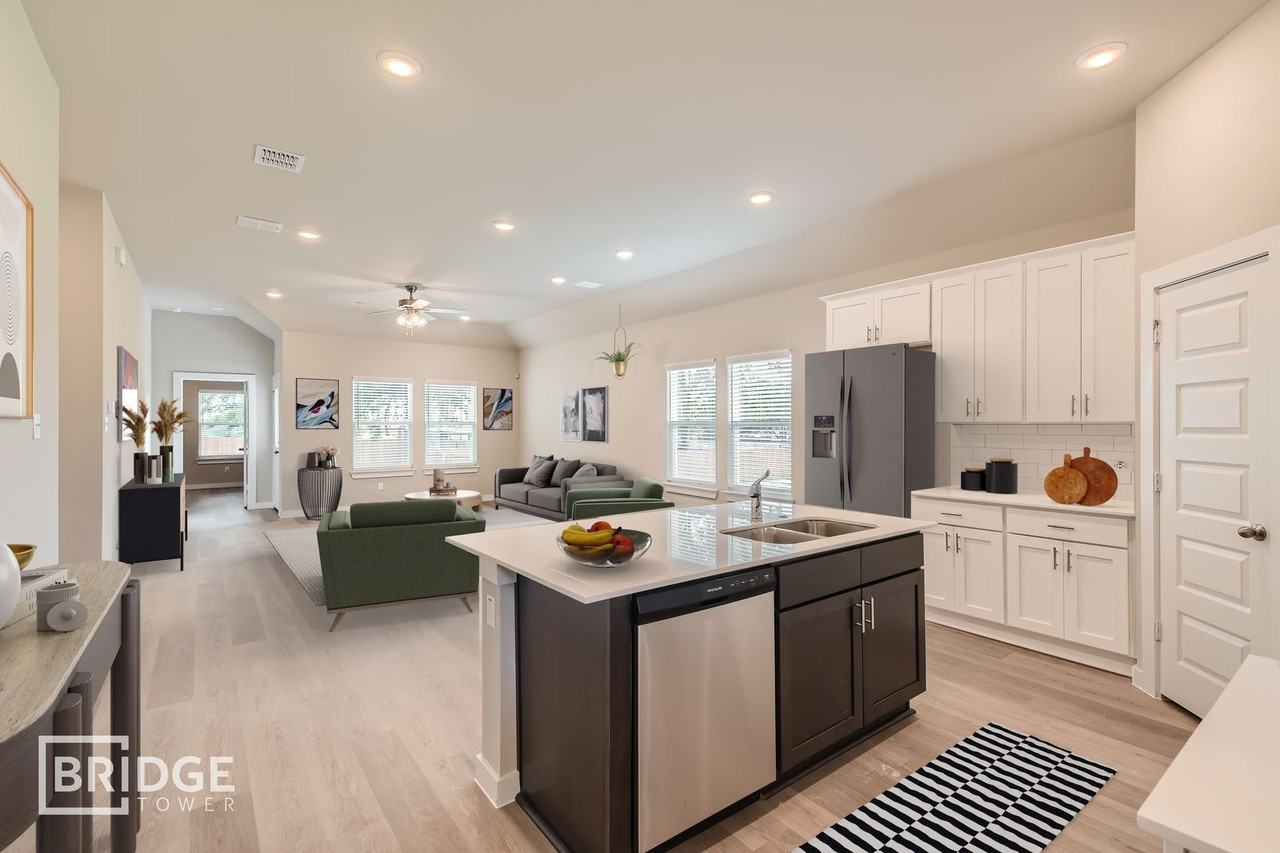 513 Rock Meadow Ln - Photo 3 of 16