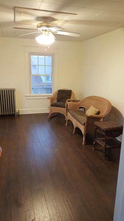 803 1/2 Vickroy Ave - Photo 2 of 6