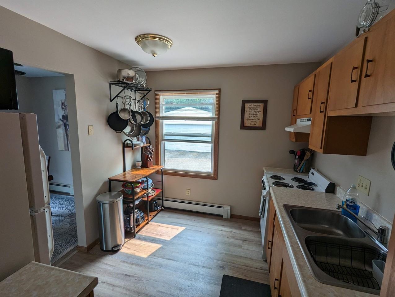 1126 Jefferson St #B - Photo 6 of 11