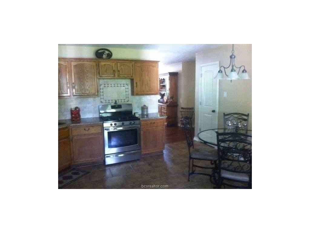 2807 Water Locust Dr - Photo 3 of 7