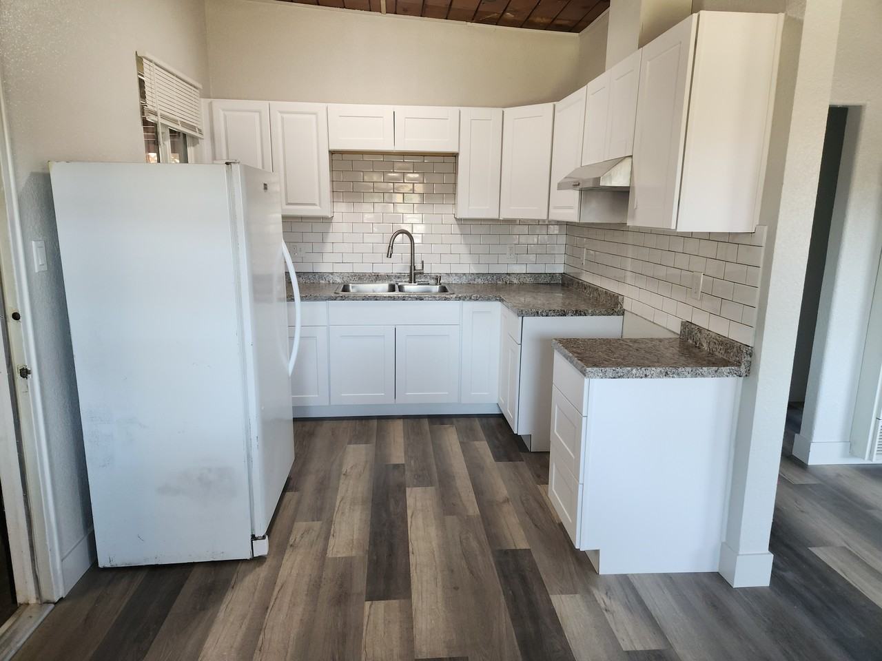 321 W 3rd St #NA - Photo 2 of 11