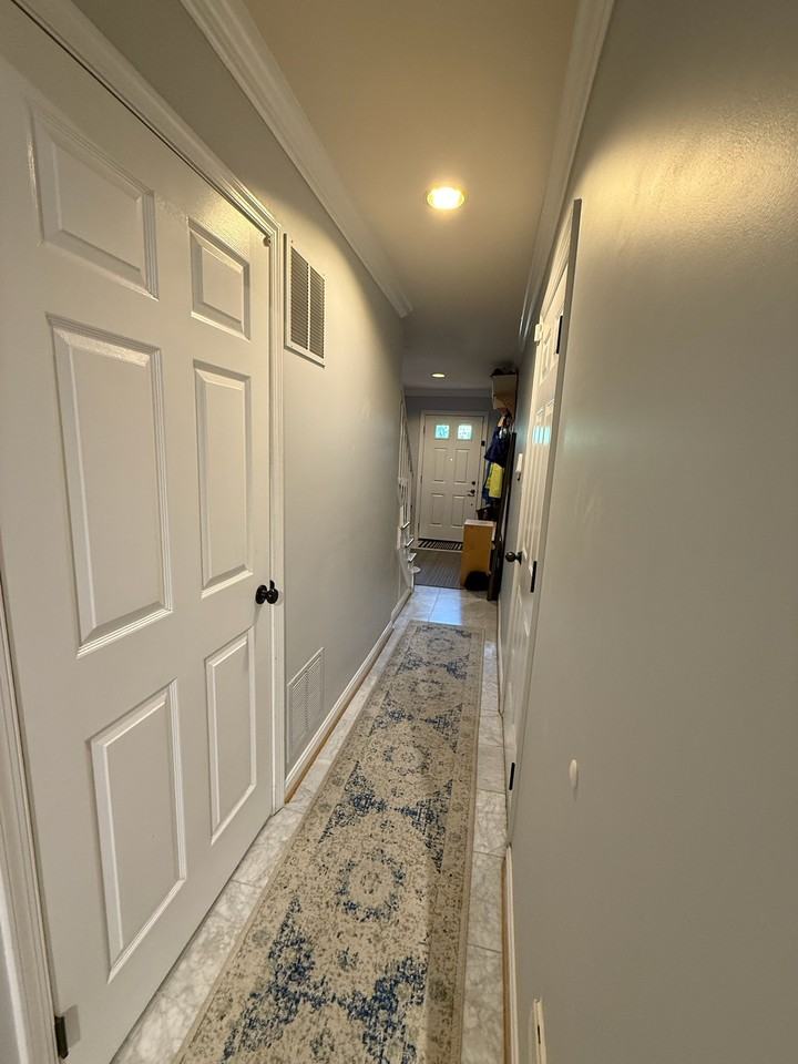 728 W Glebe Rd #728 - Photo 3 of 30