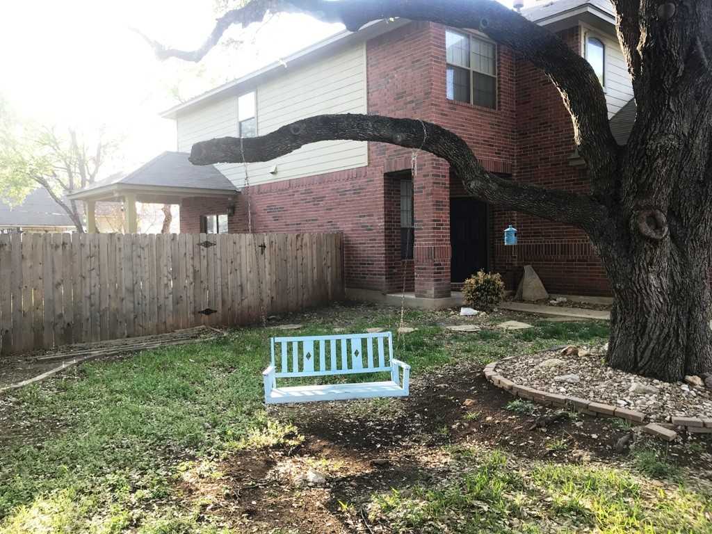 2006 Oakview Dr #NA - Photo 2 of 28