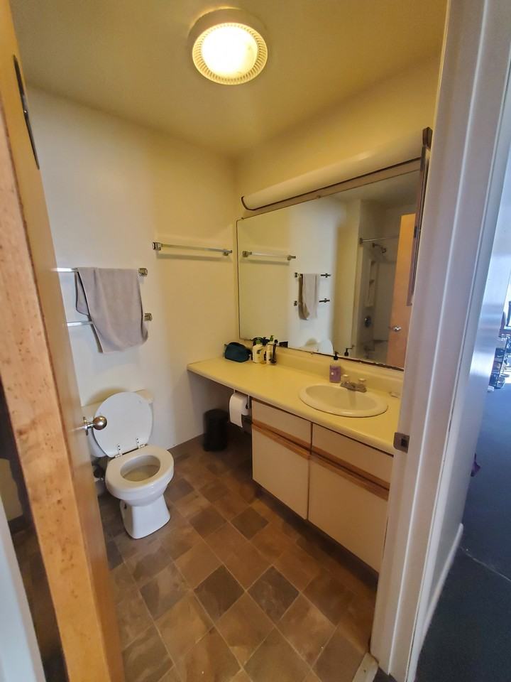 204 Miller St - Photo 5 of 7