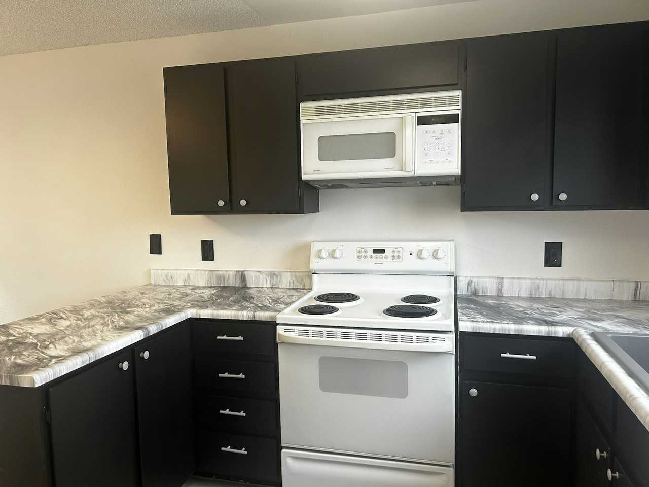2715 West 86th Avenue #32, Unit 2715 W. 86th Avenue - Photo 4 of 12