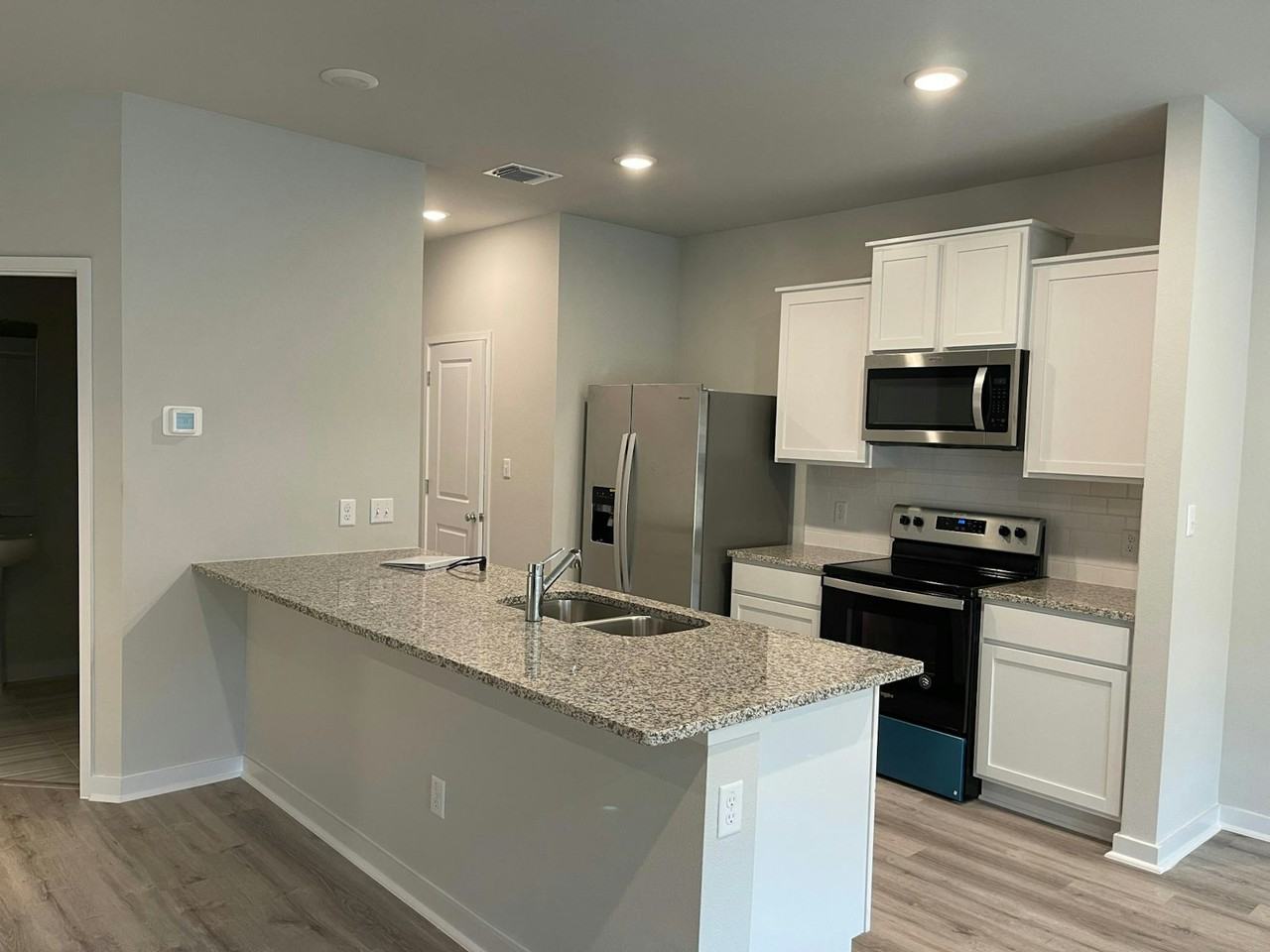 605 West South Street, Unit 122 - Photo 5 of 14