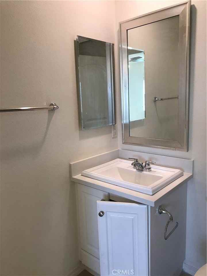 12045 12045 unit 5 tributary way unit 5 - Photo 2 of 10