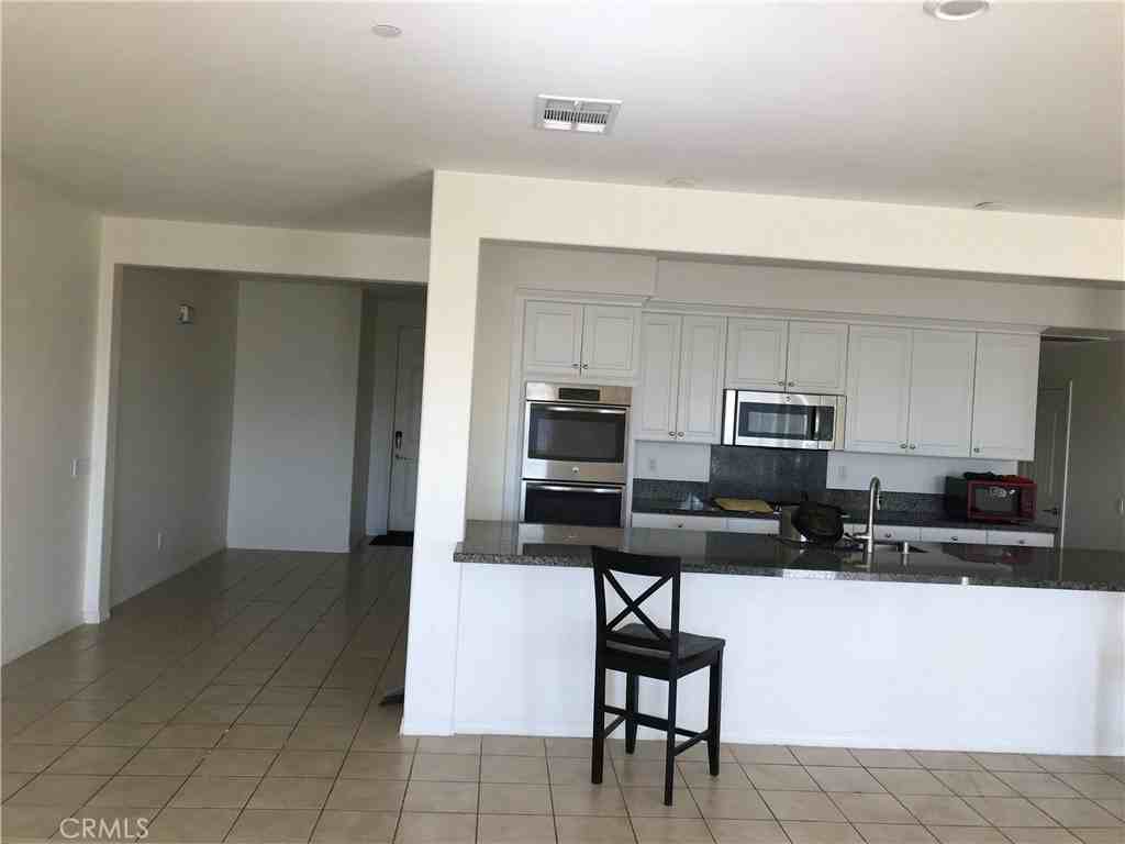 12045 12045 unit 5 tributary way unit 5 - Photo 6 of 10